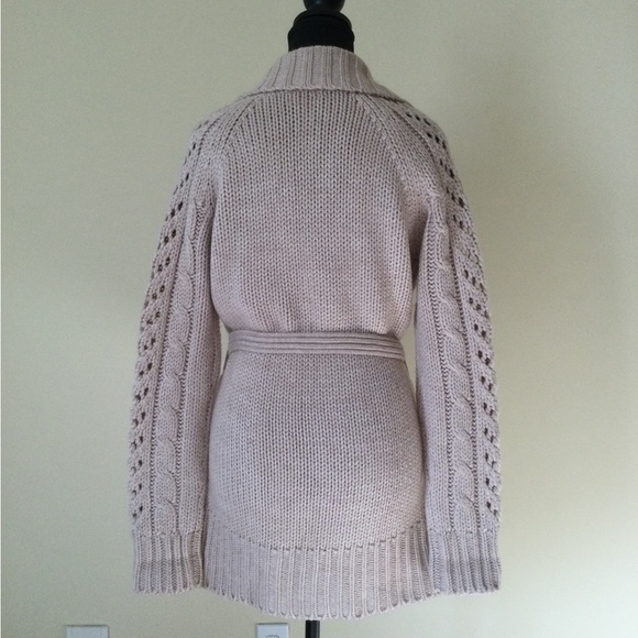 Sweater for Transitional Weather - Picture 2 of 4
